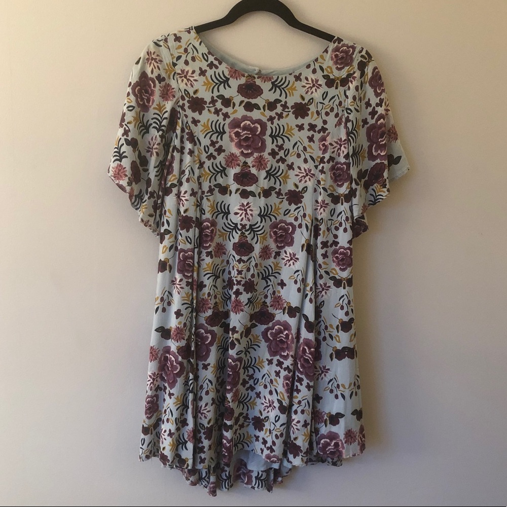 Urban Outfitters Size M Floral Dress